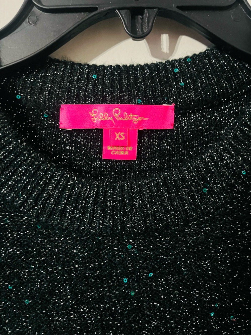 GREAT LIKE NEW CONDITION- Lilly Pulitzer Morgen Sequin Sweater in Evergreen XS - Picture 4 of 7